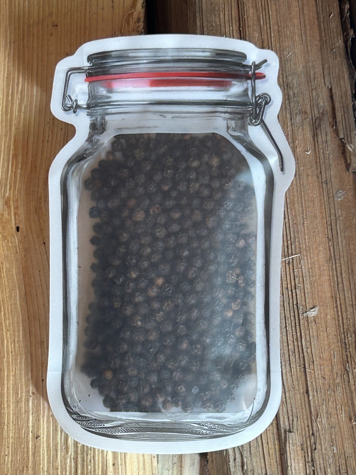Mason Jar Bag with Maas BBQ smoked Black Peppercorns, a unique foodie gift made in Alberta Canada, perfect for cooking, BBQ recipes, and Canada’s favorite smoked spice.