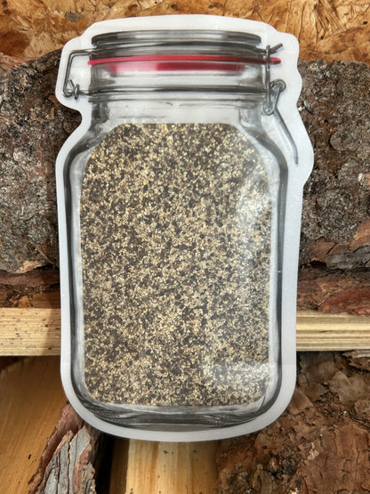 Mason Jar Bag with Maas BBQ smoked SPG seasoning blend, a unique foodie gift made in Alberta Canada, perfect for cooking, BBQ recipes, and Canada’s favorite smoked seasoning.
